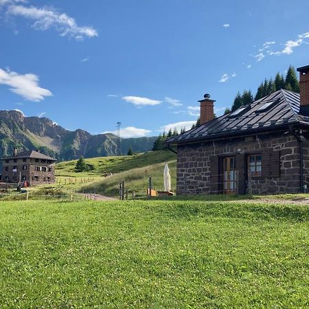 Baita Casera Caviazza Falcade Exteriör bild